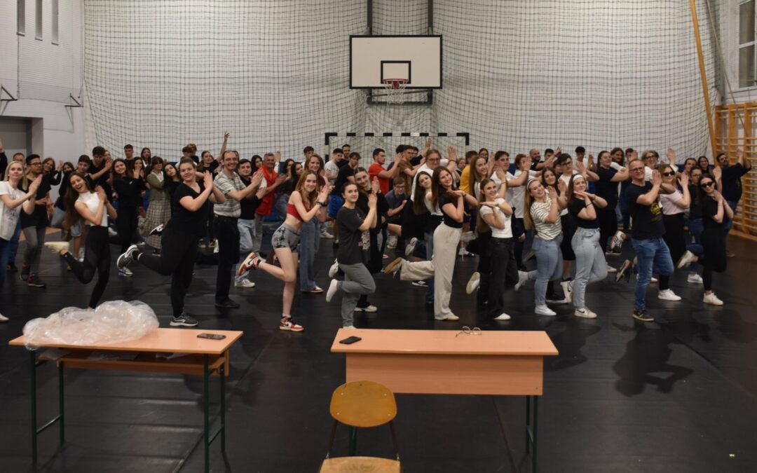 12 órás vetélkedő 2025